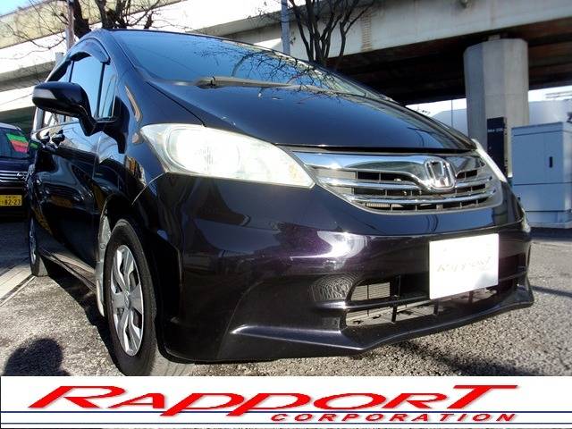 ホンダ　フリード入庫